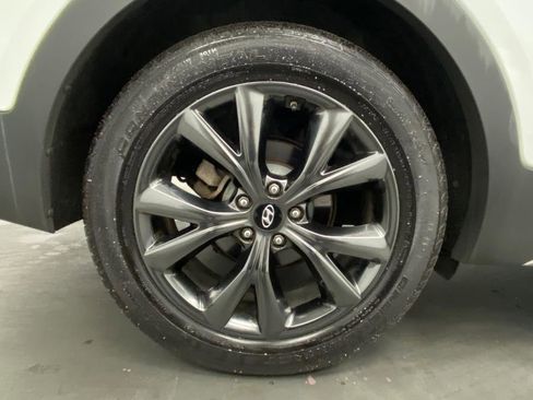 Used 2017 Hyundai Santa Fe Sport w/ 2.0T Ultimate Tech Package 05 image 17