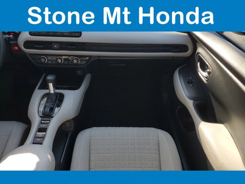 Used 2025 Honda HR-V LX image 16