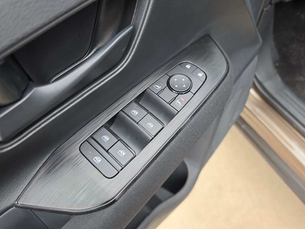 New 2026 Nissan Kicks S FWD image 22