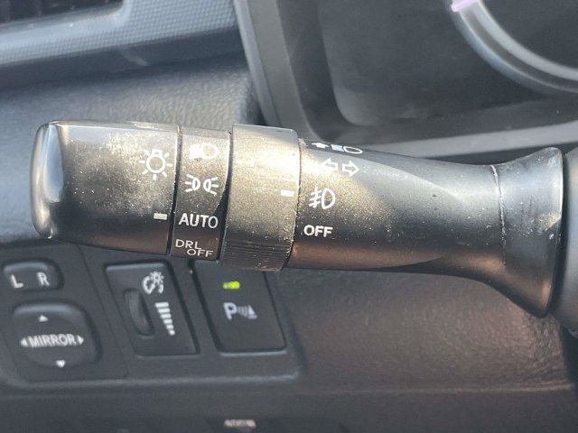 Used 2016 Toyota 4Runner Limited AWD/4WD image 23