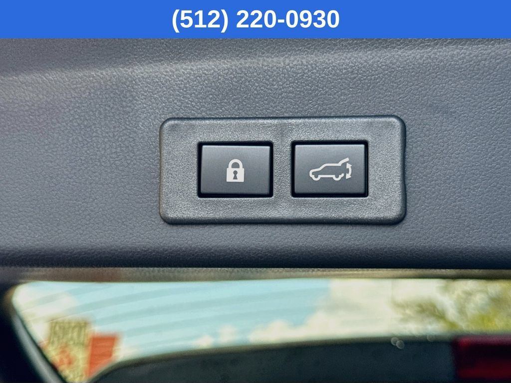 New 2026 Subaru Ascent Limited AWD/4WD image 36