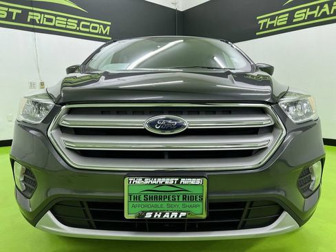 Used 2019 Ford Escape SE AWD/4WD image 3