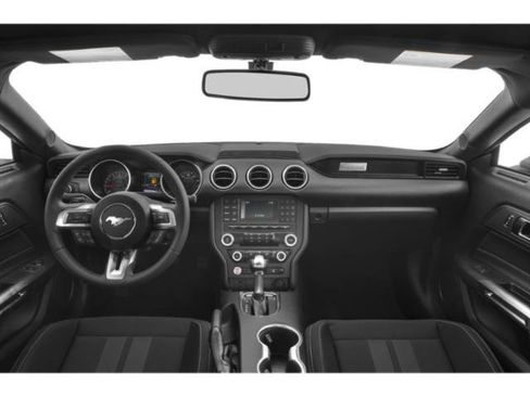 Used 2018 Ford Mustang GT RWD image 8