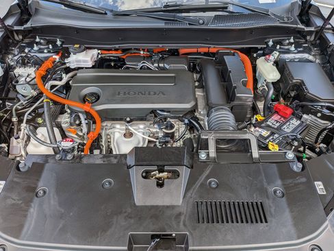 Used 2024 Honda CR-V Sport-L image 38