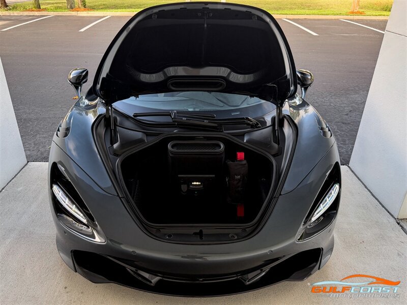 Used 2021 McLaren 720S Performance RWD image 37