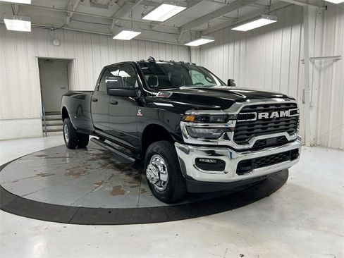 New 2026 RAM 3500 Tradesman image 3