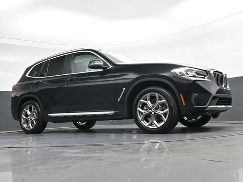 Used 2023 BMW X3 xDrive30i w/ Premium Package w/ZPA AWD/4WD image 31