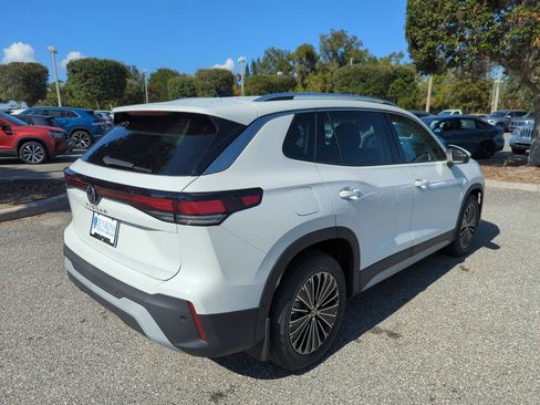 New 2026 Volkswagen Tiguan S image 5