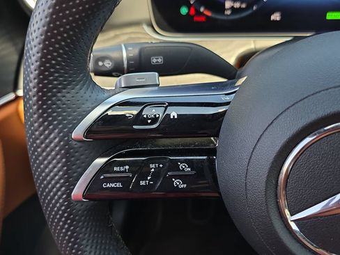 Certified 2023 Mercedes-Benz E 450 Cabriolet image 20