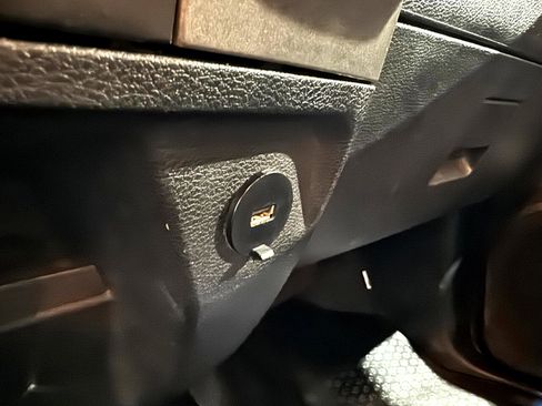 Used 2018 RAM 2500 Tradesman w/ Cold Weather Group image 35