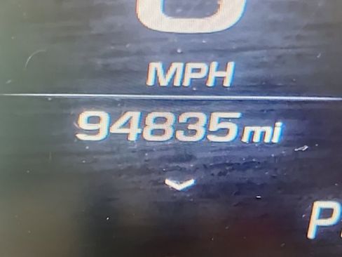 Used 2018 GMC Sierra 1500 Denali AWD/4WD image 6