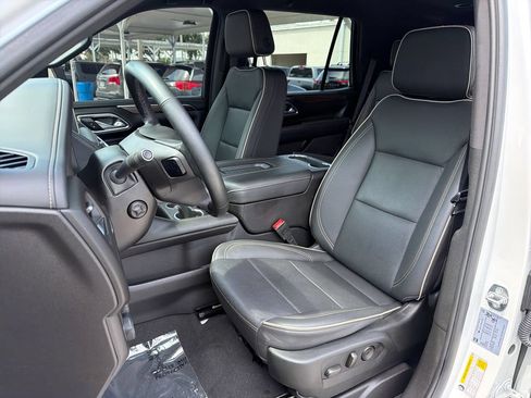 Used 2024 Chevrolet Tahoe Premier RWD image 31