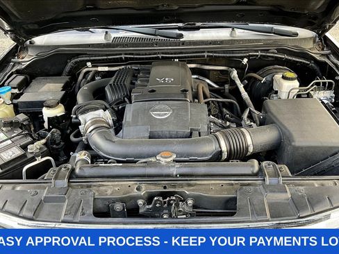 Used 2019 Nissan Frontier SL RWD image 35