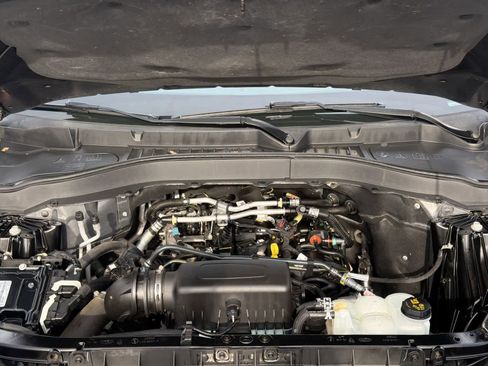 Used 2021 Ford Explorer XLT w/ Equipment Group 202A image 15