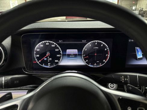 Used 2019 Mercedes-Benz E 450 4MATIC Sedan image 33