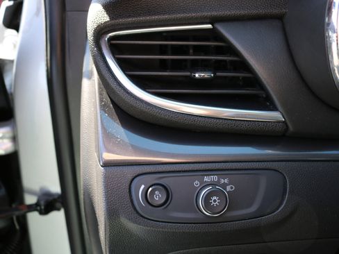 Used 2019 Buick Encore Preferred image 17