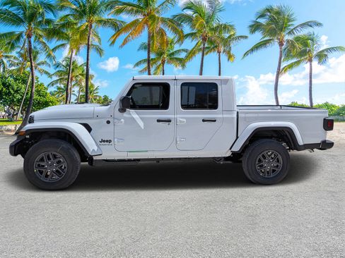 New 2026 Jeep Gladiator Sport image 6