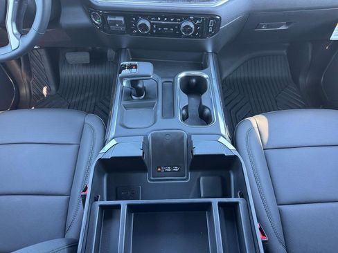 New 2026 Chevrolet Silverado 1500 LTZ AWD/4WD image 9