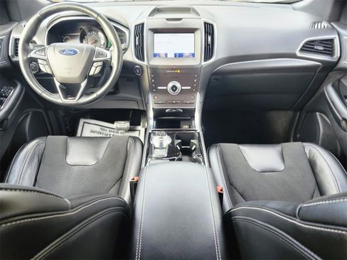 Certified 2020 Ford Edge ST w/ Cold Weather Package image 12