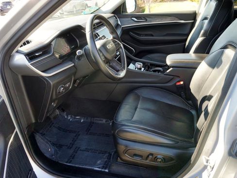 Used 2021 Jeep Grand Cherokee L Limited image 7