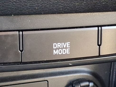 Used 2020 Hyundai Accent SE image 23