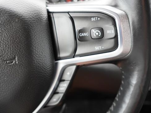 Used 2020 RAM 1500 Laramie AWD/4WD image 34
