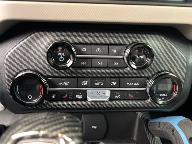 Used 2023 Ford Bronco Wildtrak AWD/4WD image 19