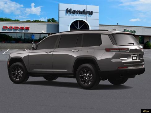 New 2025 Jeep Grand Cherokee L Altitude image 4