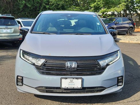 Certified 2023 Honda Odyssey Sport image 2