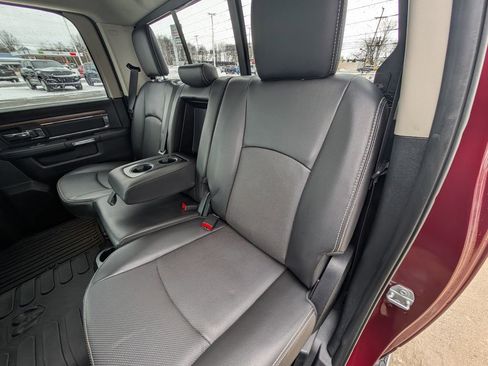 Used 2016 RAM 1500 Laramie w/ Convenience Group image 15