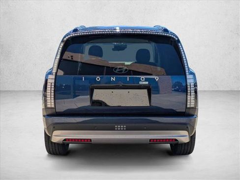 New 2026 Hyundai Ioniq 9 S image 8