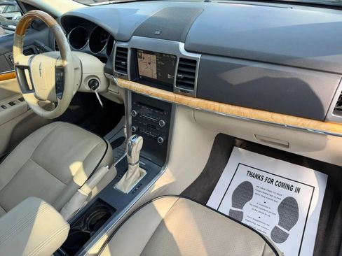 Used 2012 Lincoln MKZ FWD image 30