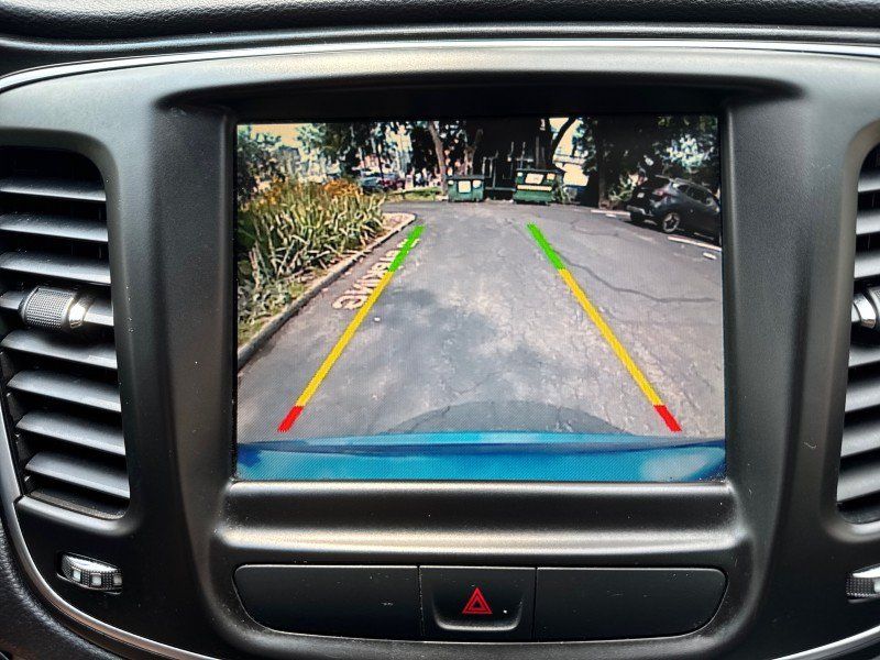 Used 2017 Chrysler 200 Limited Platinum FWD image 23