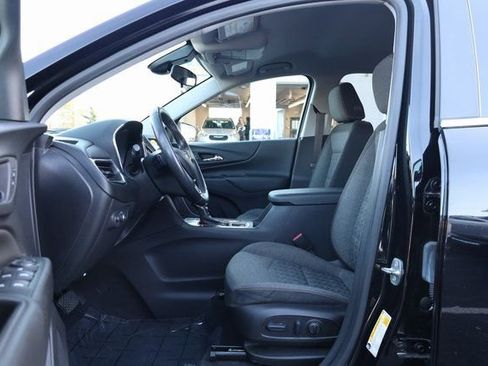 Used 2022 Chevrolet Equinox LT image 11