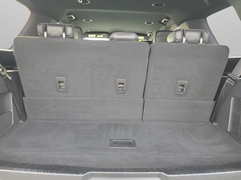 Used 2020 Ford Expedition XLT w/ Equipment Group 201A AWD/4WD image 7