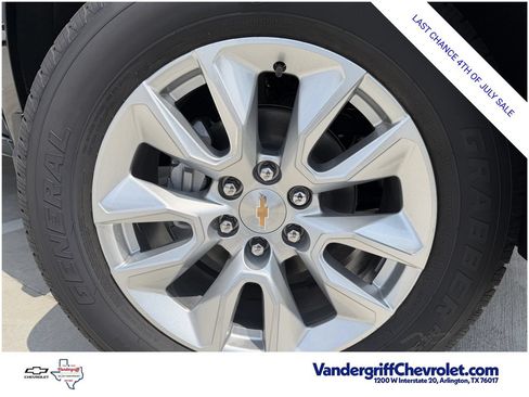 New 2026 Chevrolet Silverado 1500 Custom RWD image 10