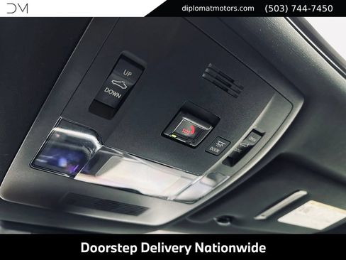 Used 2024 Lexus UX 250h F Sport AWD/4WD image 45