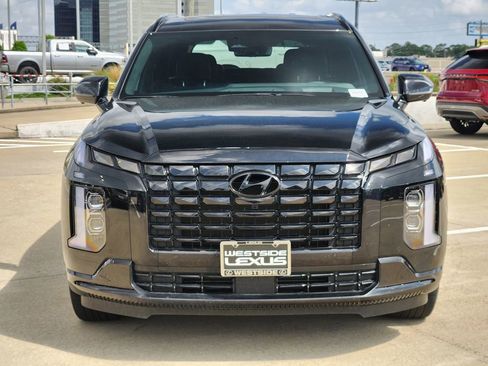 Used 2025 Hyundai Palisade Calligraphy image 2