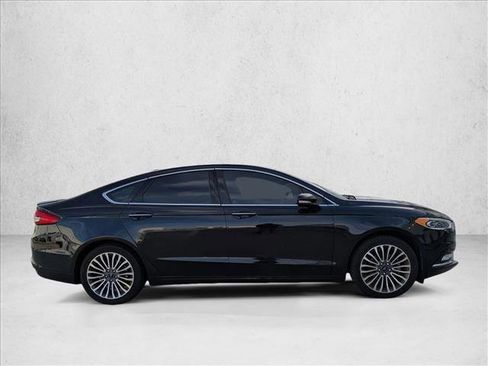 Used 2017 Ford Fusion Titanium image 5