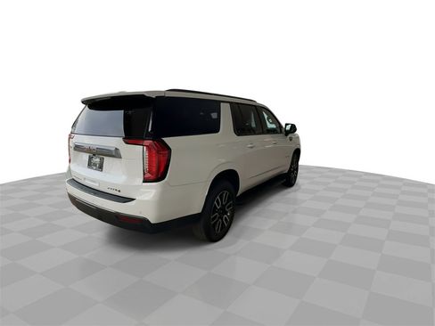Certified 2023 GMC Yukon XL AT4 image 8