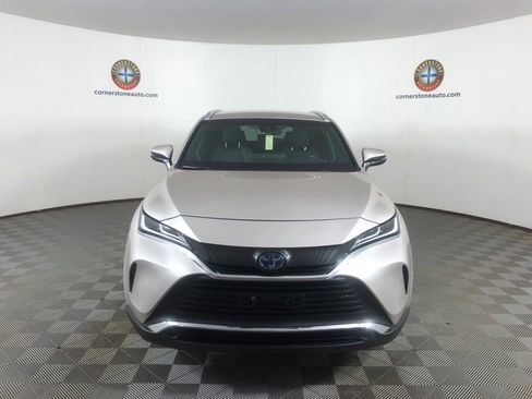 Used 2021 Toyota Venza XLE w/ Softex Package AWD/4WD image 14