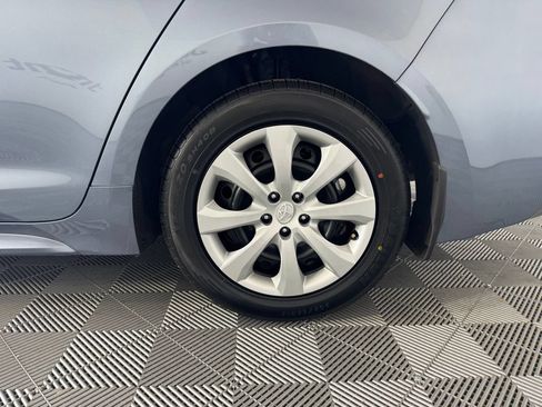 Used 2026 Toyota Corolla LE FWD image 13