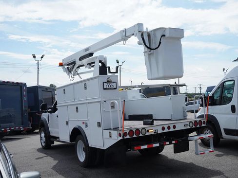 Used 2017 Ford F450 XL w/ Power Equipment Group AWD/4WD image 7