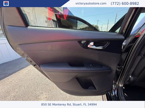 Used 2024 Kia Forte GT-Line FWD image 20