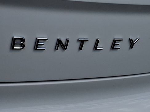 Used 2022 Bentley Flying Spur W12 AWD/4WD image 30