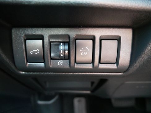 Used 2025 Subaru Outback Premium AWD/4WD image 26