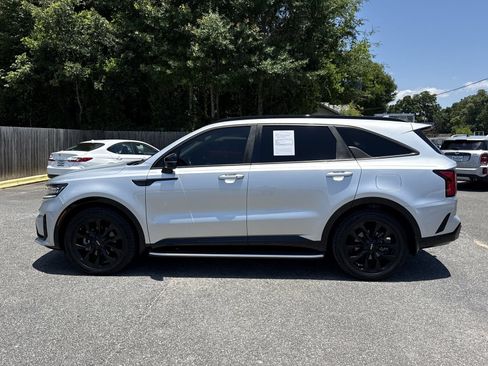 Used 2022 Kia Sorento SX FWD image 2