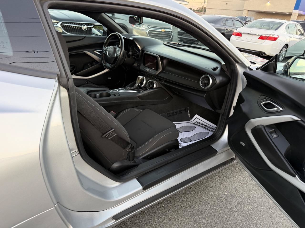 Used 2018 Chevrolet Camaro LT w/ Redline Edition RWD image 12