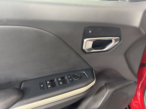 Used 2025 Kia K4 GT-Line w/ GT-Line Sunroof Package FWD image 15