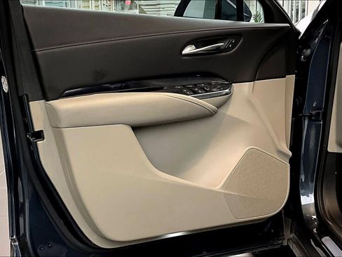 Used 2021 Cadillac XT4 Luxury image 40